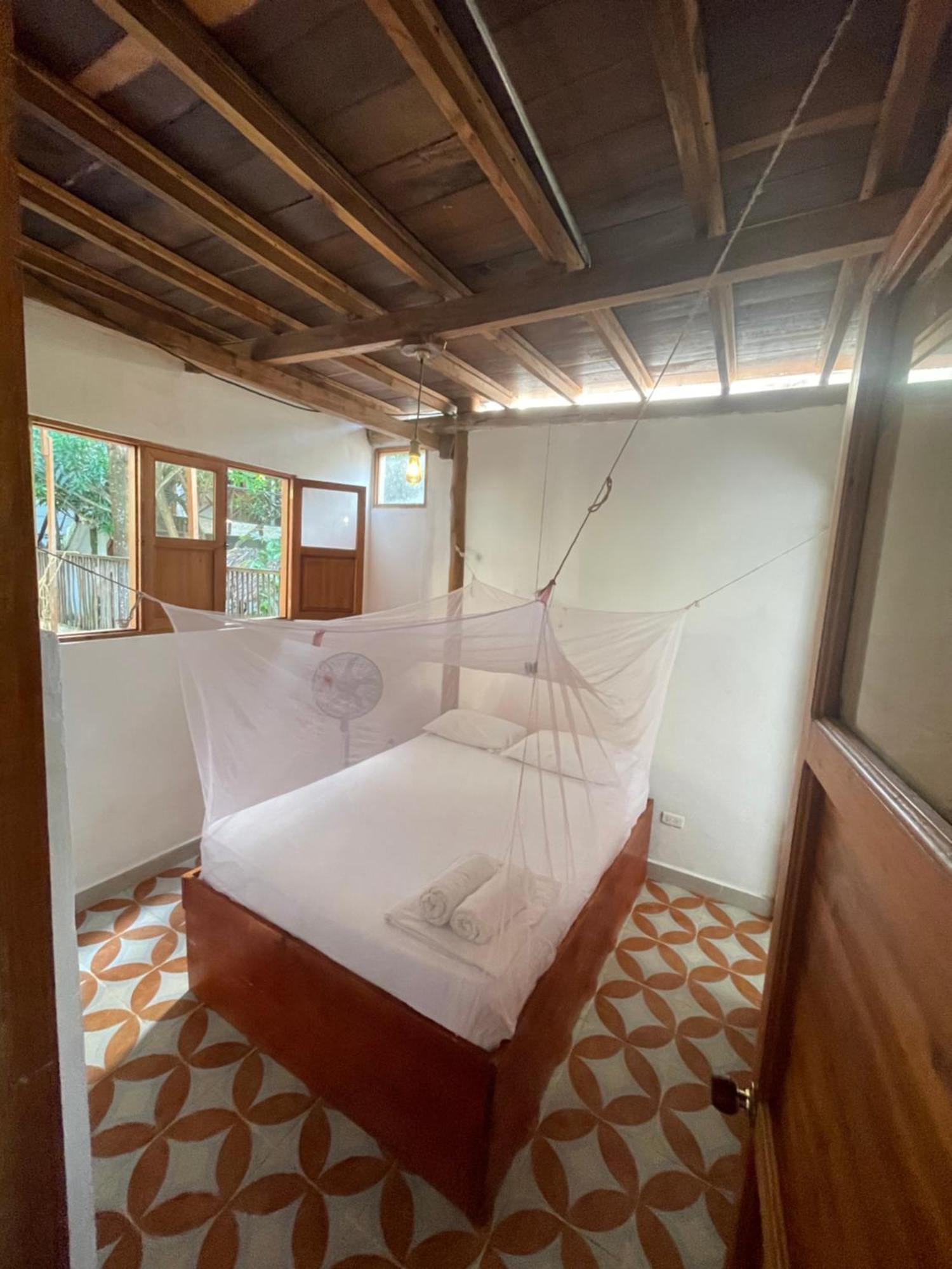 Casa Palum Private Room Private Bathroom パロミノ エクステリア 写真